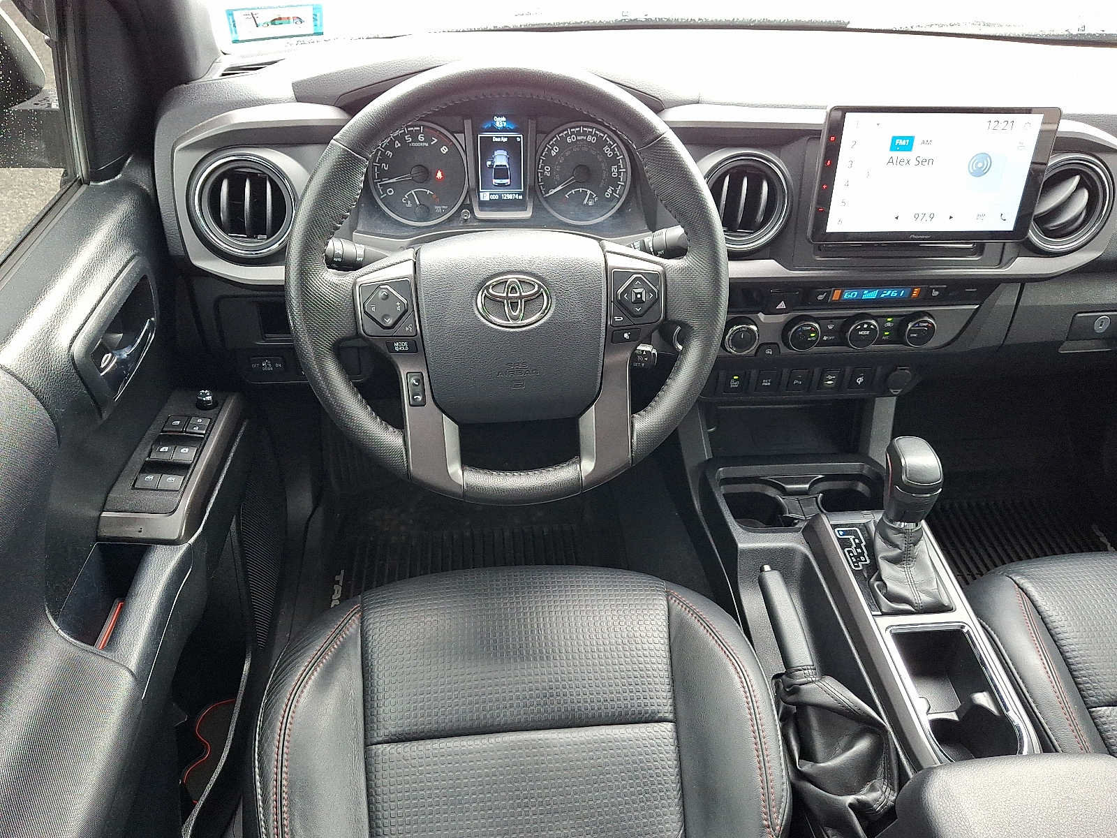 Used 2017 Toyota Tacoma TRD Pro AWD/4WD image 11