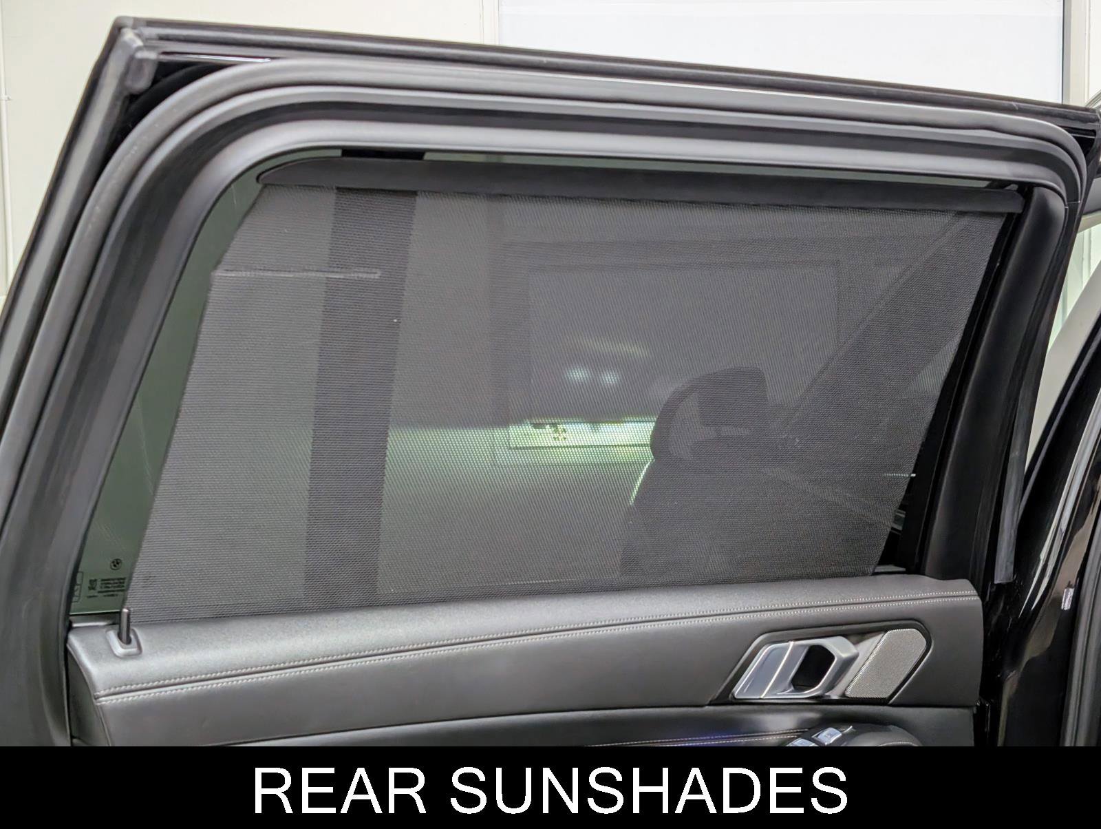 Used 2023 BMW X7 xDrive40i w/ Premium Package image 19