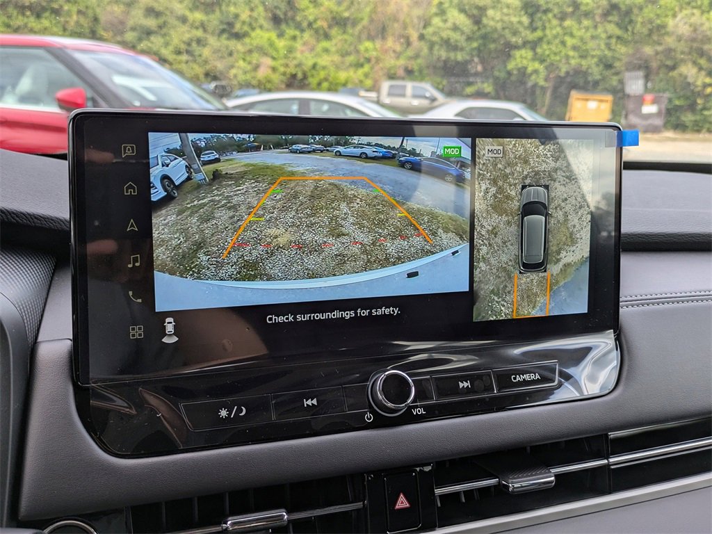 New 2025 Mitsubishi Outlander SE image 21