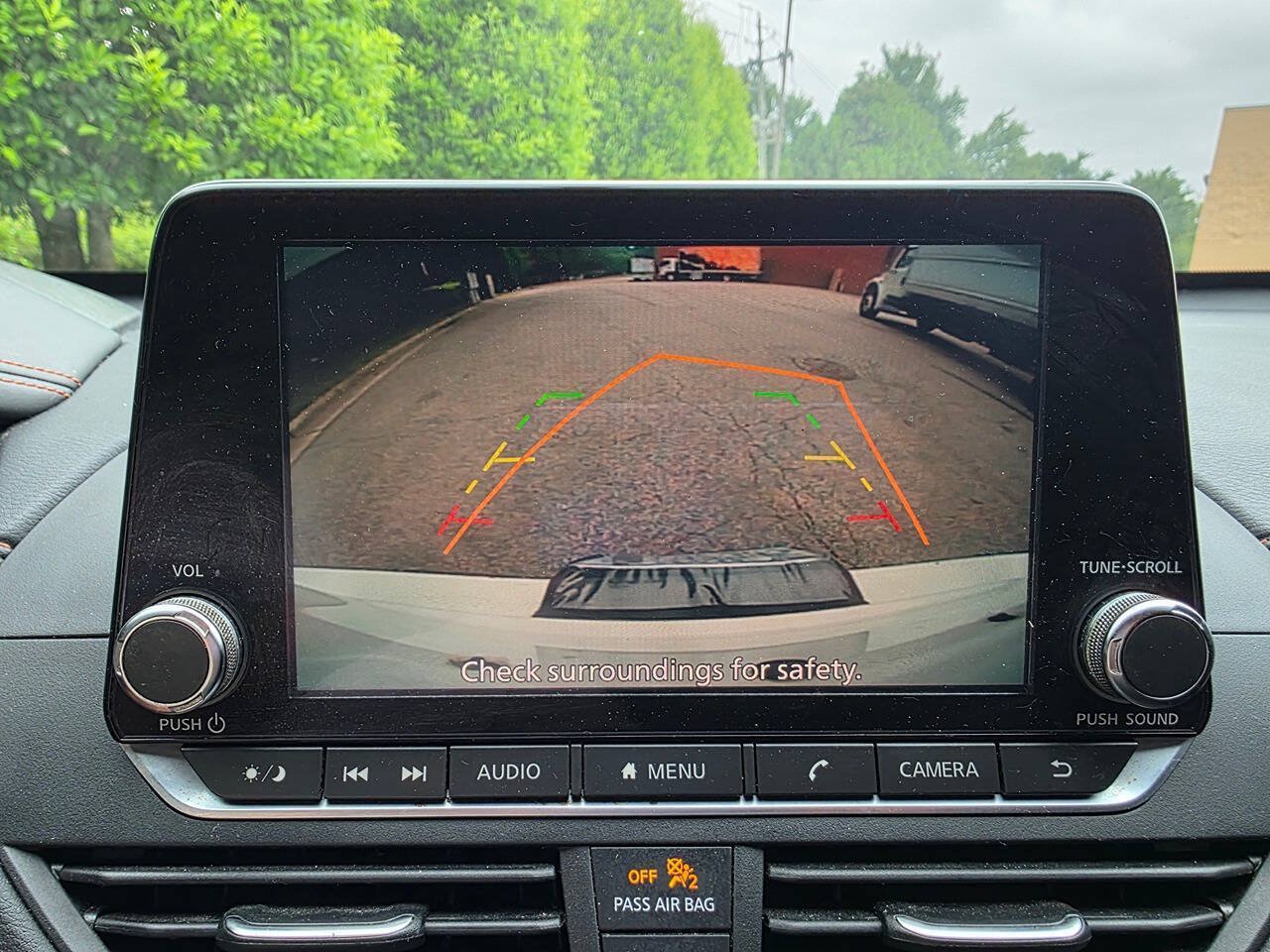 Used 2019 Nissan Altima 2.5 SR FWD image 22
