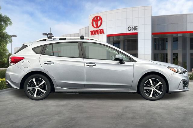 Used 2019 Subaru Impreza 2.0i Premium image 3