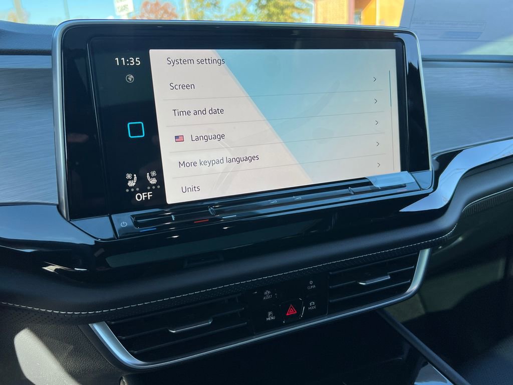 New 2026 Volkswagen Atlas Cross Sport SE image 19