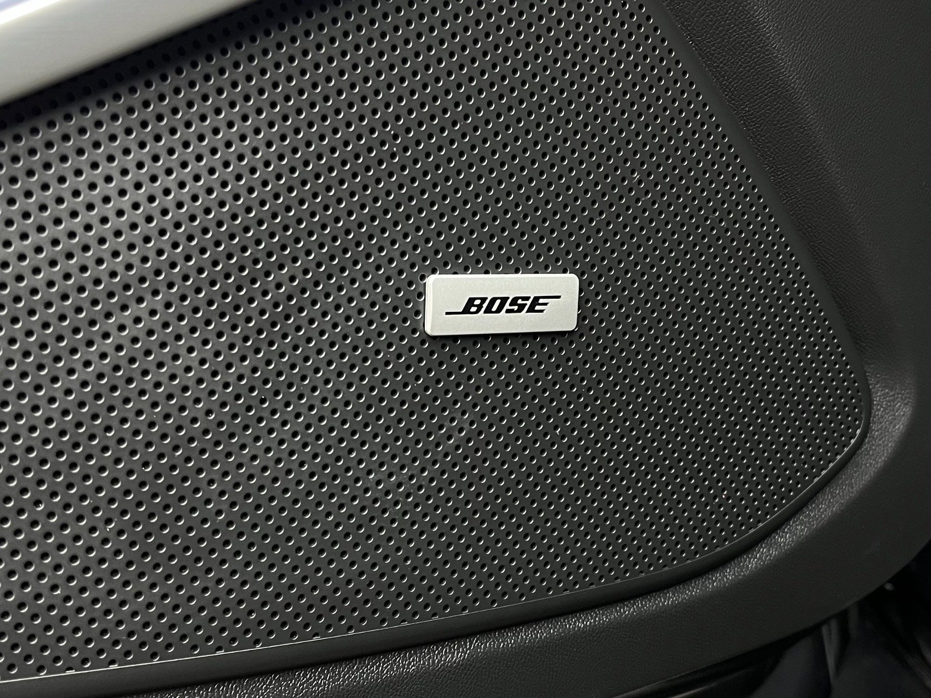 Used 2018 Chevrolet Camaro SS image 57