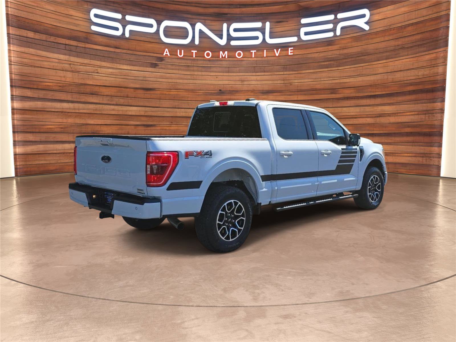 Used 2022 Ford F150 XLT w/ Equipment Group 302A High image 7
