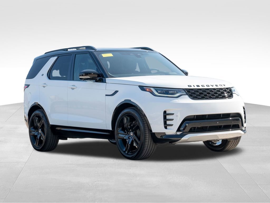 New 2025 Land Rover Discovery Dynamic SE image 3