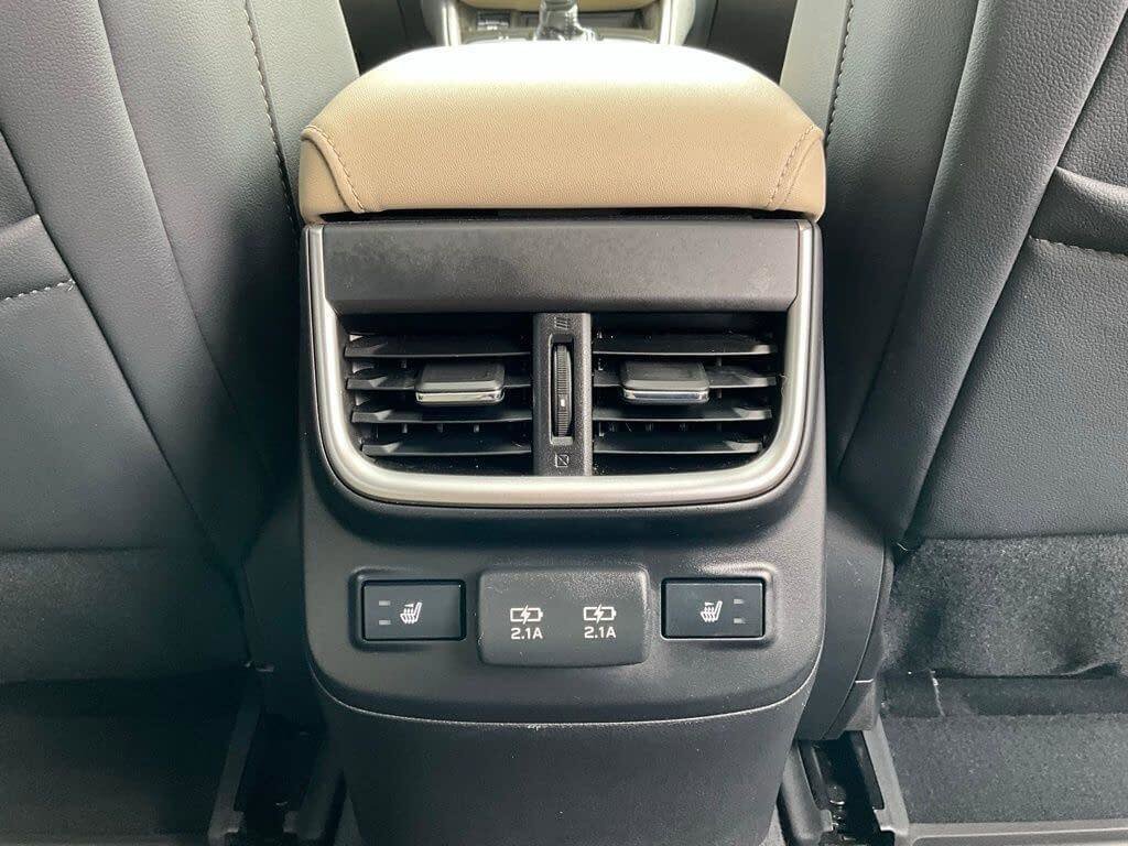 Certified 2022 Subaru Outback Limited image 16