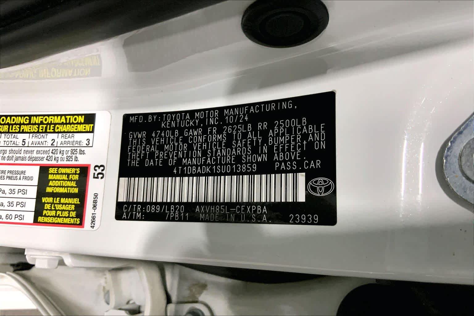 Used 2025 Toyota Camry XSE AWD/4WD image 37