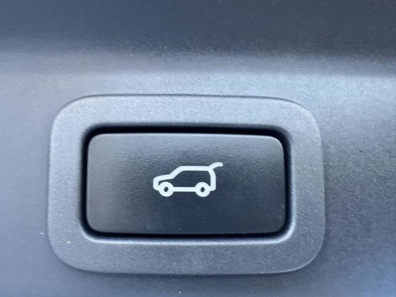 Used 2021 Jaguar F-PACE S AWD/4WD image 8