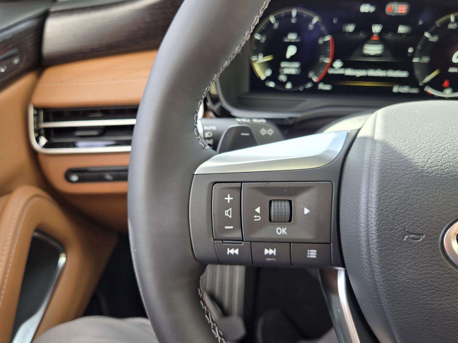 New 2026 INFINITI QX60 Autograph w/ Dark Cargo Package image 32