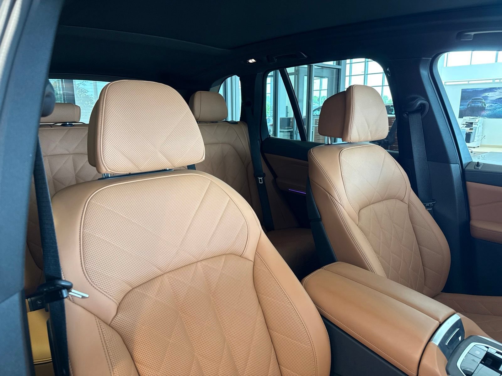 Used 2023 BMW X5 xDrive40i w/ Luxury Seating Package AWD/4WD image 36