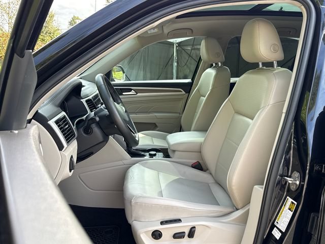 Used 2022 Volkswagen Atlas SEL AWD/4WD image 20