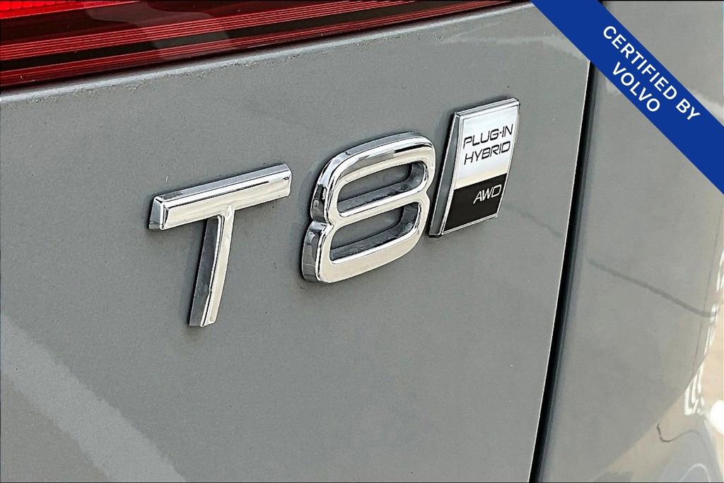 Used 2025 Volvo XC60 T8 Plus w/ Protection Package Premier image 41
