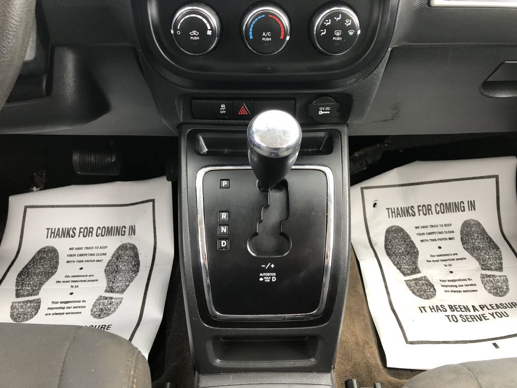 Used 2016 Jeep Compass Sport w/ Power Value Group image 14