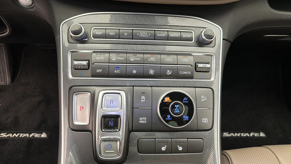 Used 2023 Hyundai Santa Fe SEL w/ Premium Package AWD/4WD image 18