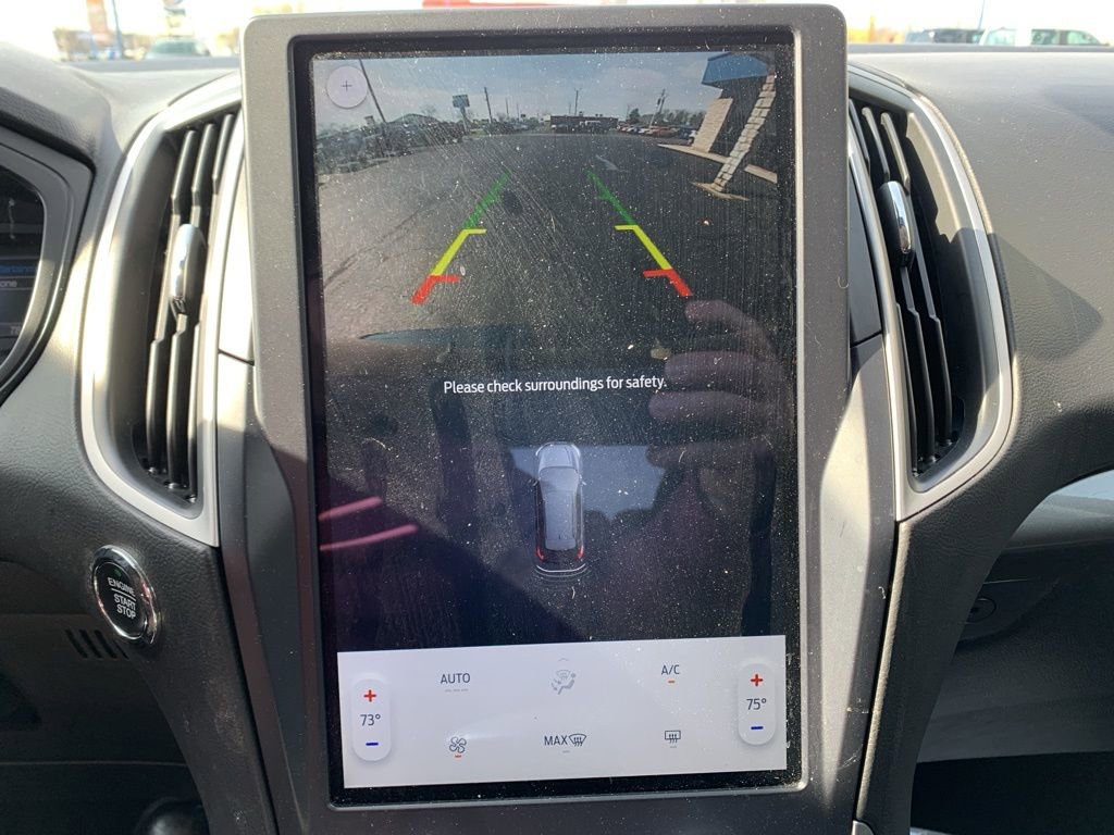 Used 2023 Ford Edge SE w/ Black Appearance Package image 26