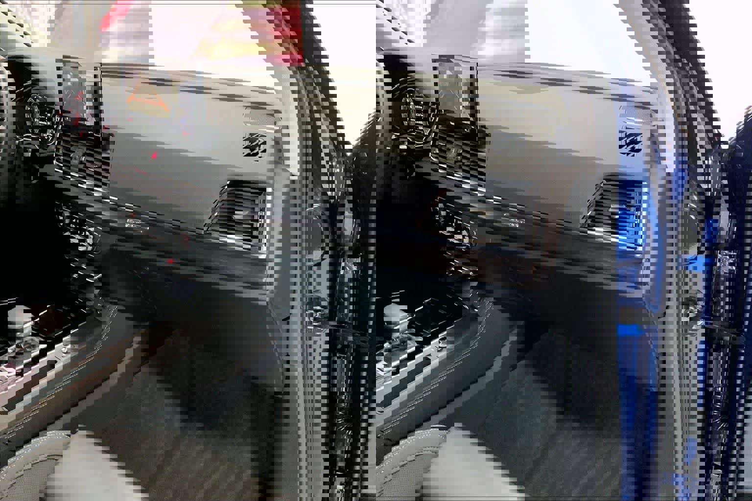 Used 2025 Audi Q5 2.0T Premium Plus w/ Premium Plus Package image 21