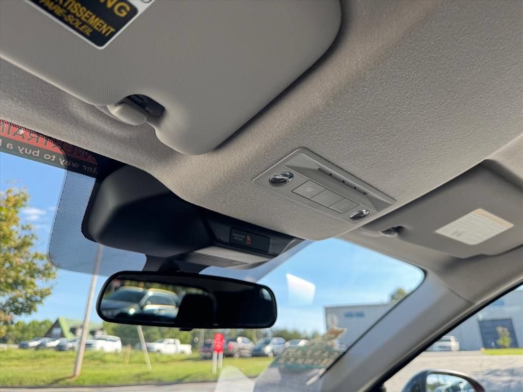 Certified 2025 Nissan Kicks SV FWD image 24