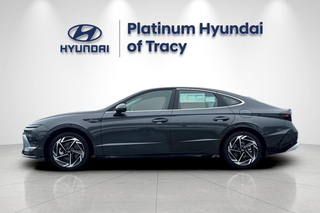 New 2026 Hyundai Sonata SEL FWD image 7
