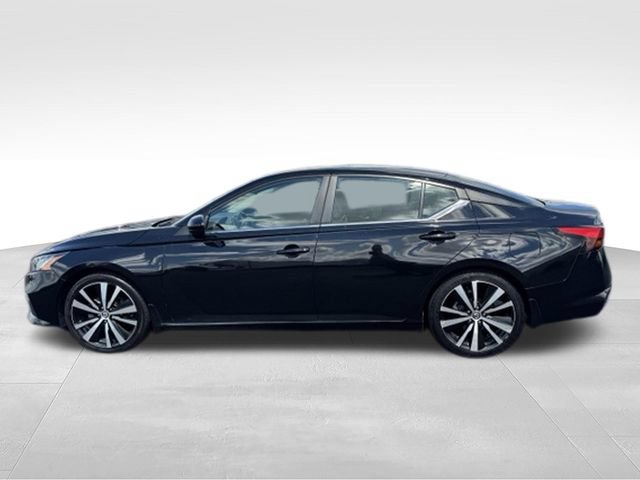 Used 2022 Nissan Altima 2.5 SR FWD image 9