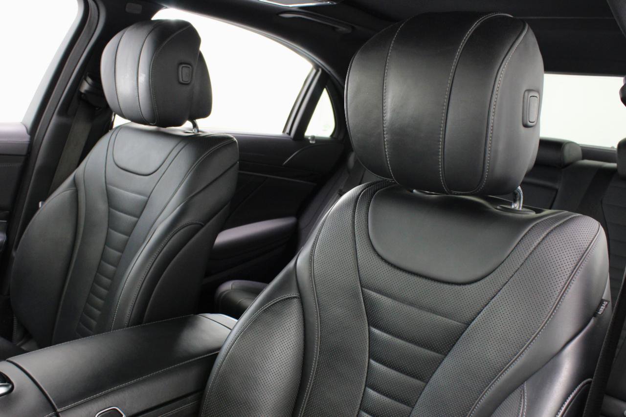 Used 2019 Mercedes-Benz S 560 Sedan image 34