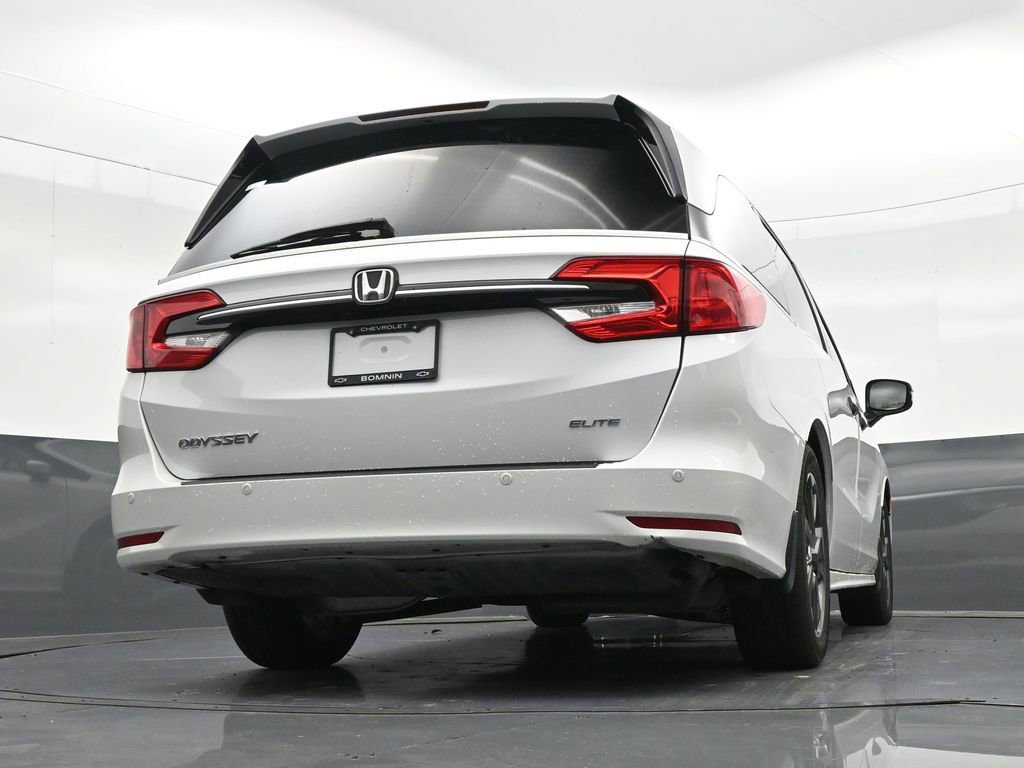 Used 2023 Honda Odyssey Elite image 29