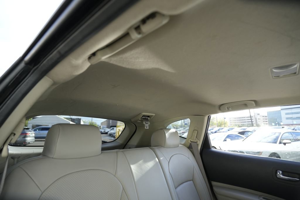 Used 2008 Nissan Rogue SL w/ Premium Pkg image 26