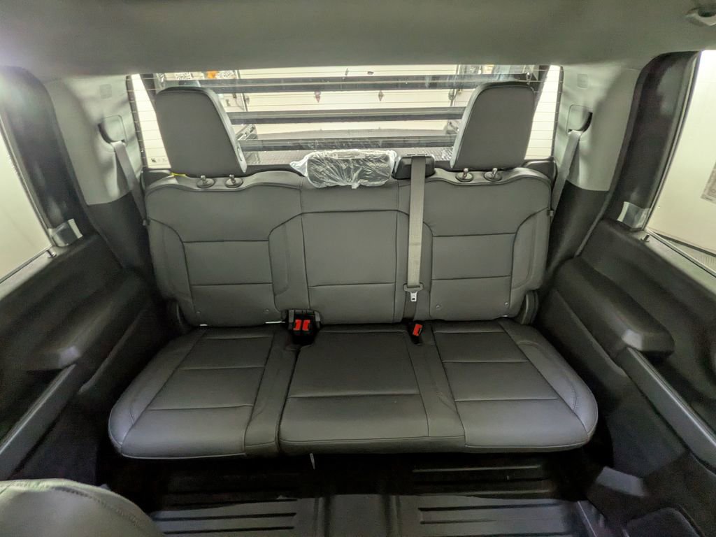 New 2025 GMC Sierra 3500 Pro w/ Convenience Package image 24