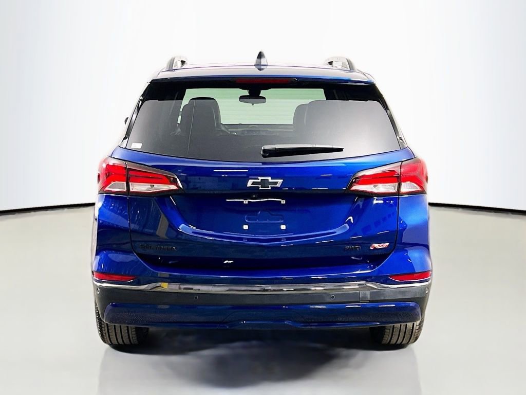 Used 2023 Chevrolet Equinox RS w/ RS Leather Package image 6
