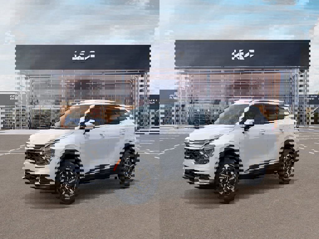 New 2025 Kia Sportage LX image 3