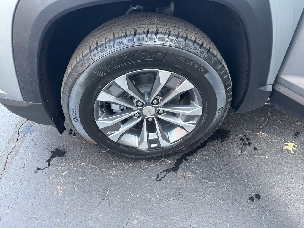 New 2026 Chevrolet Equinox LT image 14