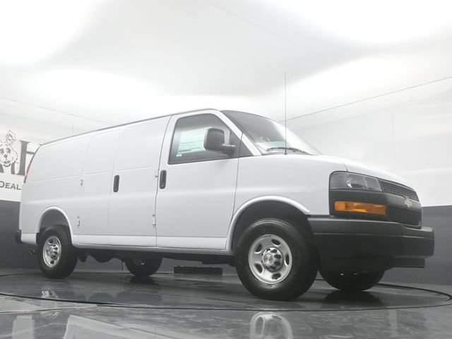 New 2026 Chevrolet Express 2500 w/ Driver Convenience Package RWD image 2