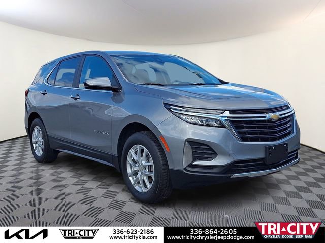 Used 2023 Chevrolet Equinox LT image 1
