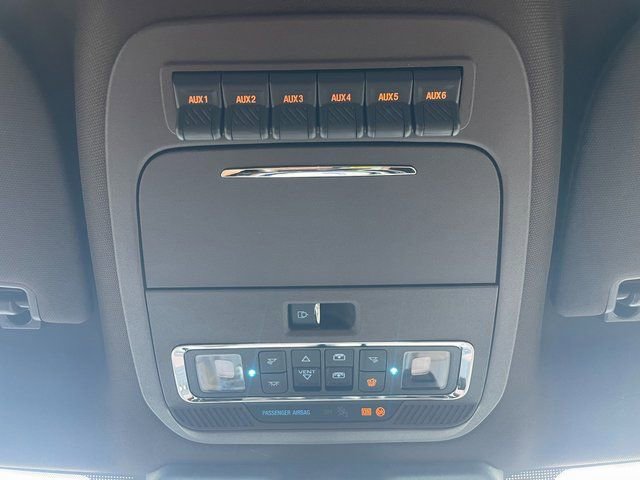 New 2025 Ford F350 King Ranch w/ Chrome Package image 38