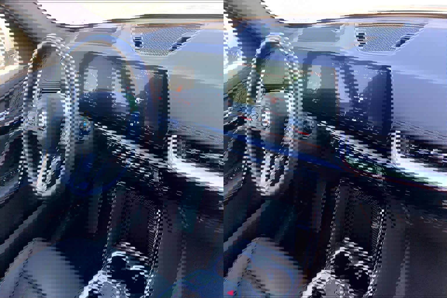 Certified 2025 BMW X1 xDrive28i image 34