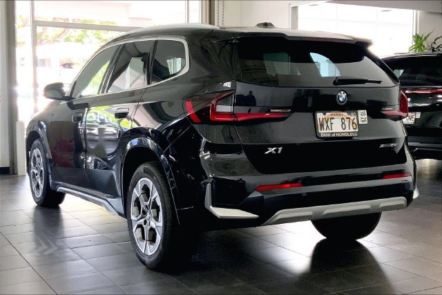 Certified 2023 BMW X1 xDrive28i w/ Convenience Package AWD/4WD image 5