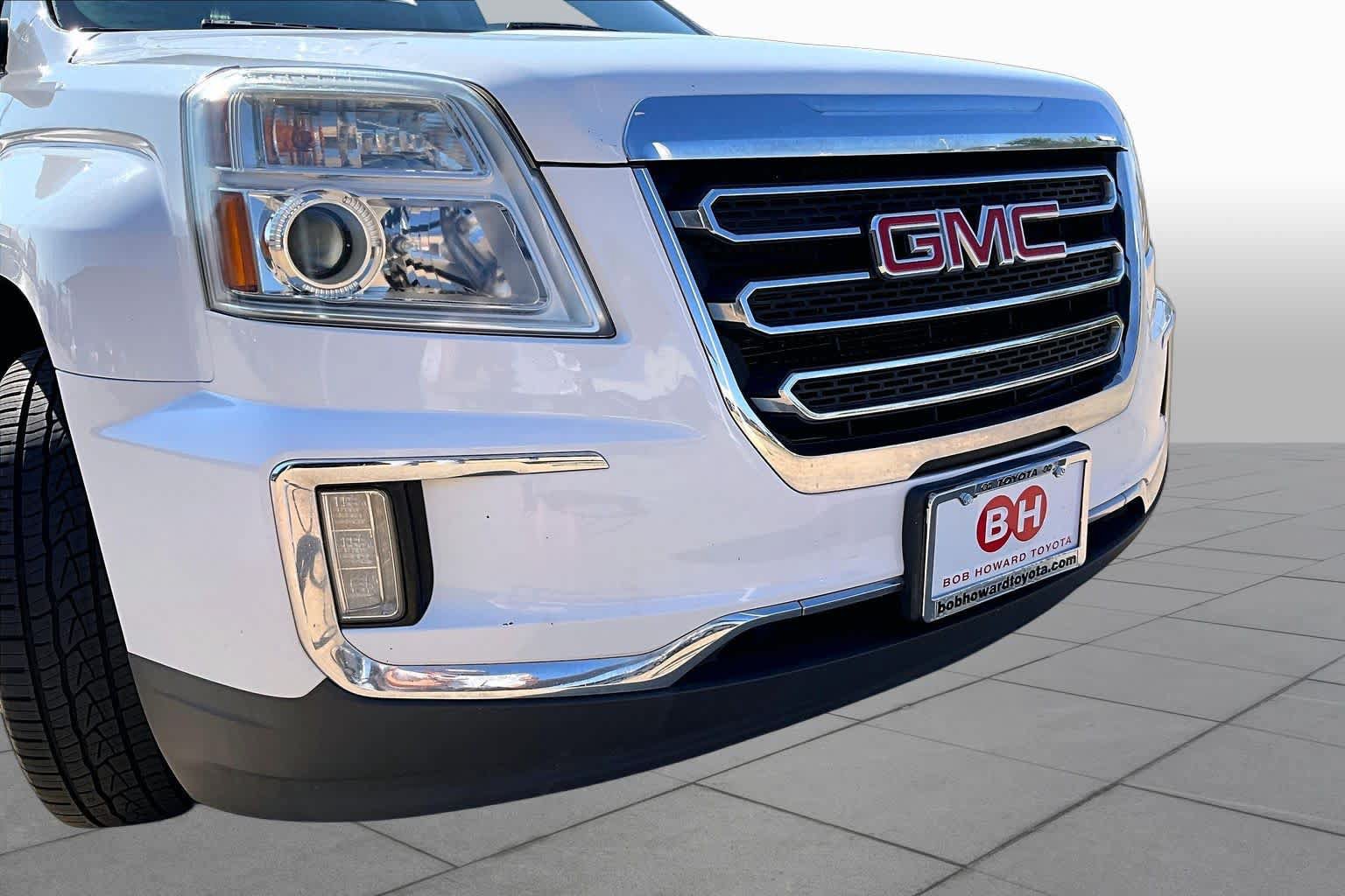 Used 2017 GMC Terrain SLT w/ Driver Alert Package I FWD image 27
