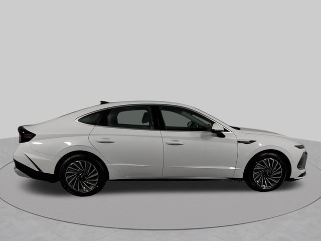 New 2025 Hyundai Sonata Limited FWD image 39