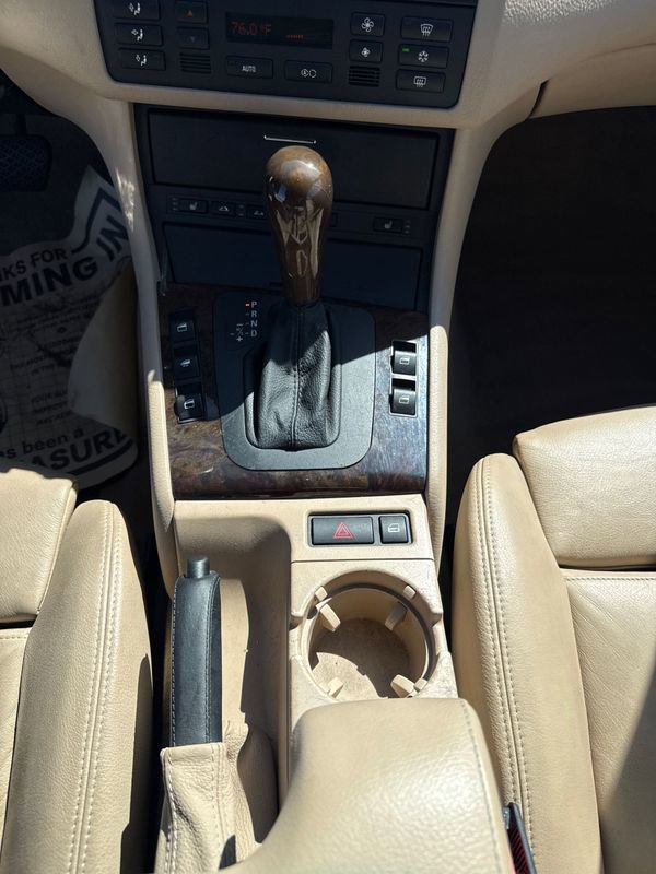 Used 2005 BMW 325Ci Convertible RWD image 26