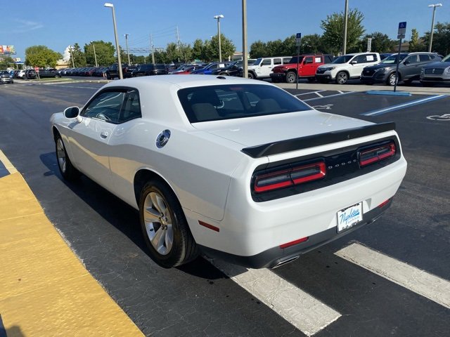 Used 2023 Dodge Challenger SXT image 6