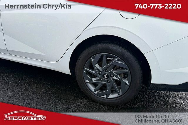 Used 2024 Hyundai Elantra SEL image 23