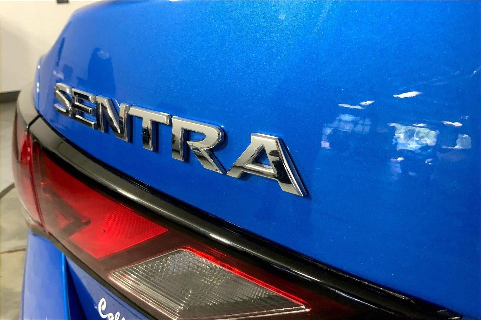Used 2025 Nissan Sentra SV FWD image 30