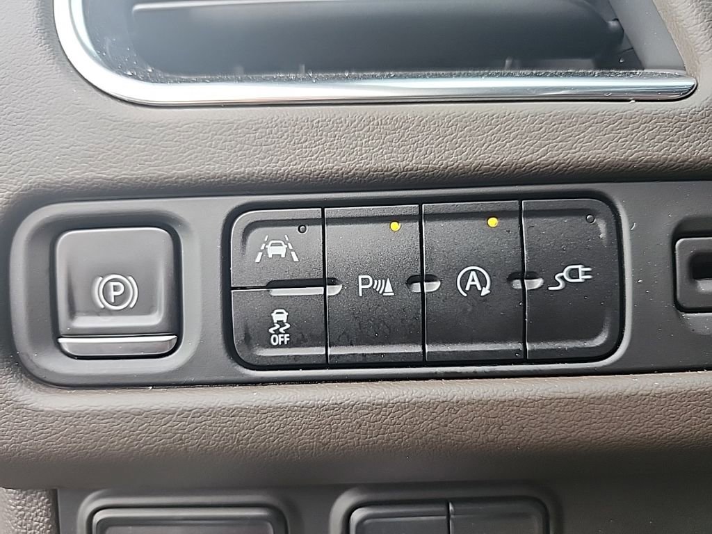 Used 2021 GMC Yukon XL SLT image 30