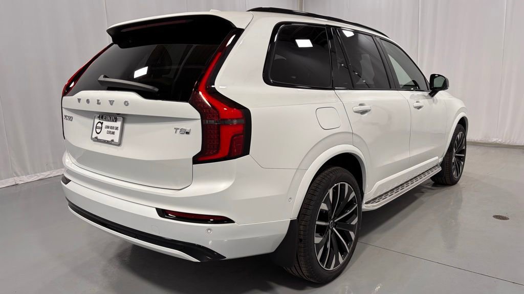New 2026 Volvo XC90 T8 Ultra w/ Protection Package Premier image 6