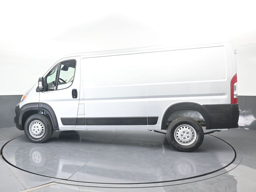 Used 2025 RAM ProMaster 1500 FWD image 3