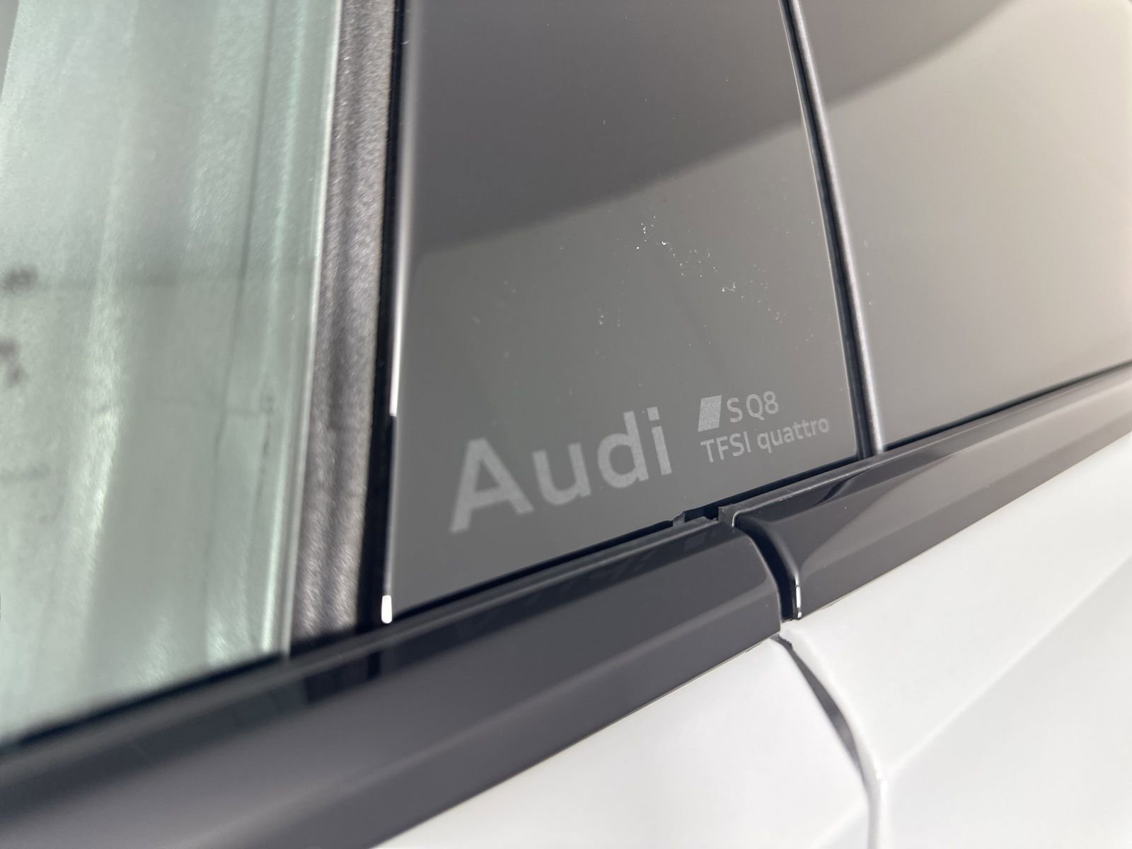 New 2026 Audi SQ8 Prestige image 10