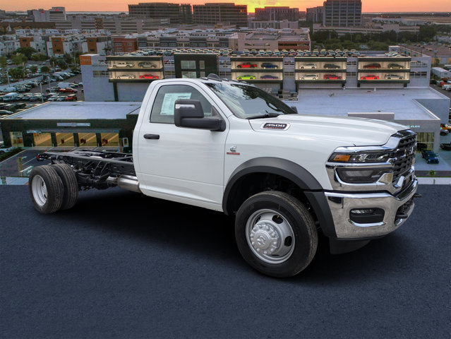 New 2026 RAM 4500 Tradesman w/ Chrome Appearance Group