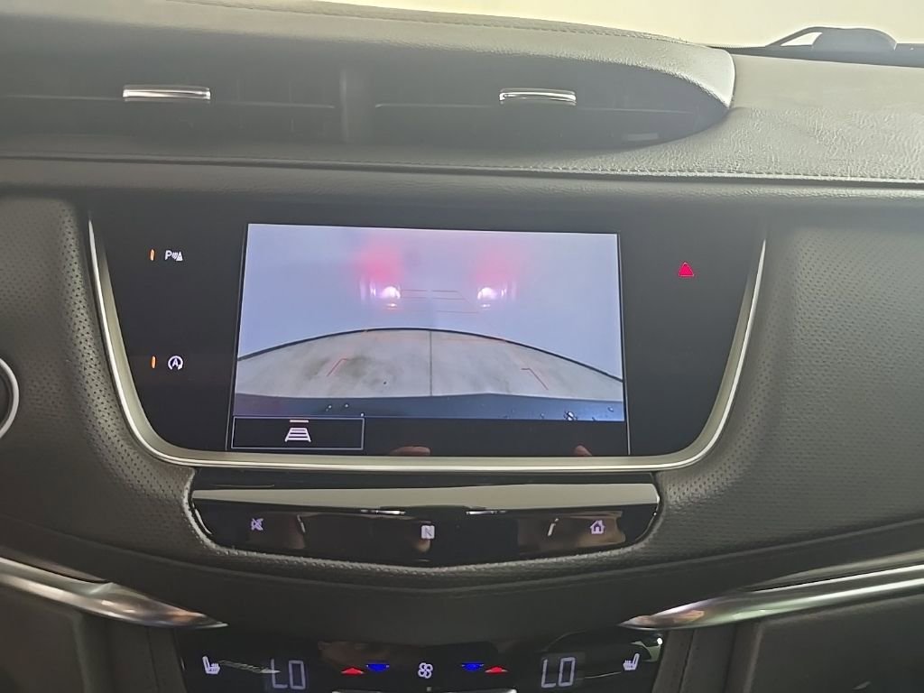 Used 2021 Cadillac XT5 Luxury image 9