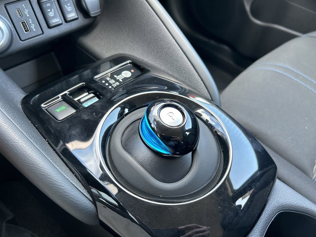 New 2025 Nissan Leaf SV Plus image 33