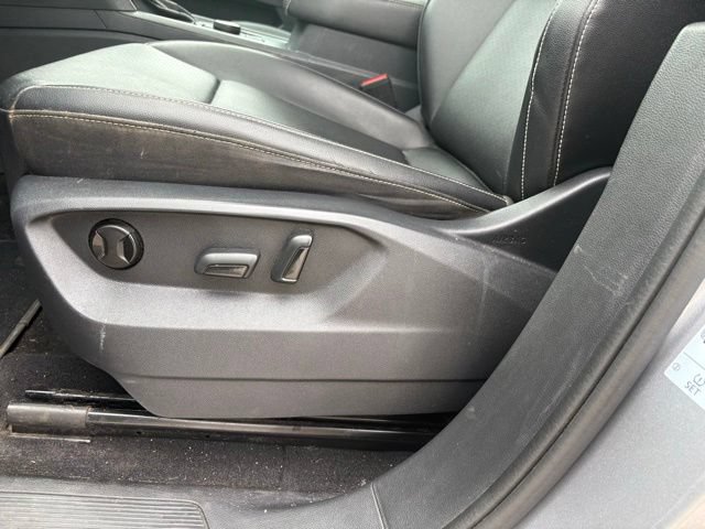 Used 2021 Volkswagen Atlas SE w/ Towing Package AWD/4WD image 17