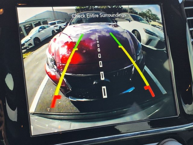 Used 2019 Jeep Grand Cherokee Altitude RWD image 8